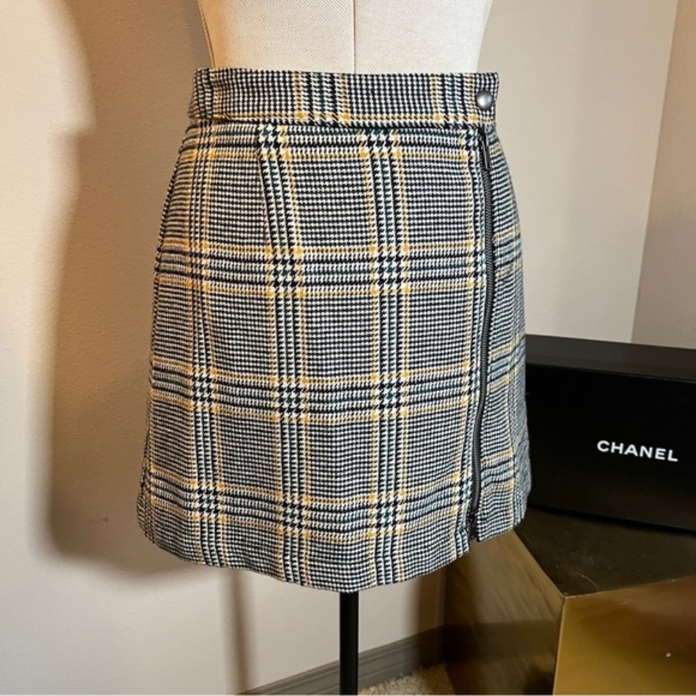Abercrombie & Fitch Black White Plaid Wool Mini Skirt